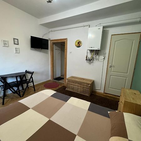 Armeneasca Cozy Studio Boekarest Buitenkant foto