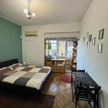 Armeneasca Cozy Studio Boekarest Buitenkant foto
